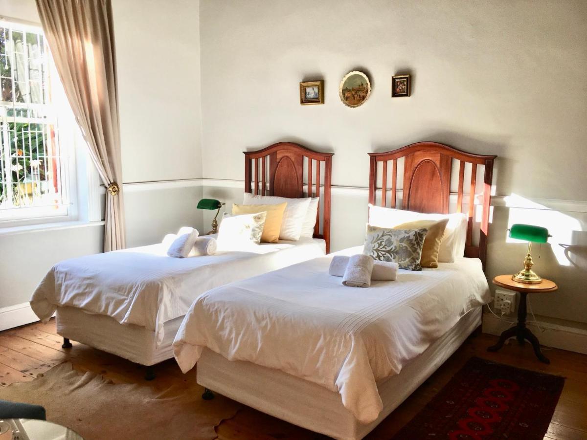 John Montagu Accommodation ภายนอก รูปภาพ