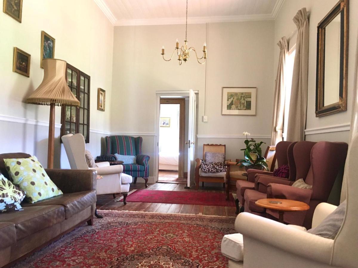 John Montagu Accommodation ภายนอก รูปภาพ