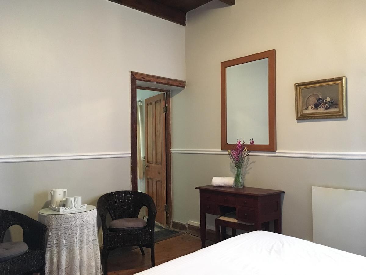John Montagu Accommodation ภายนอก รูปภาพ