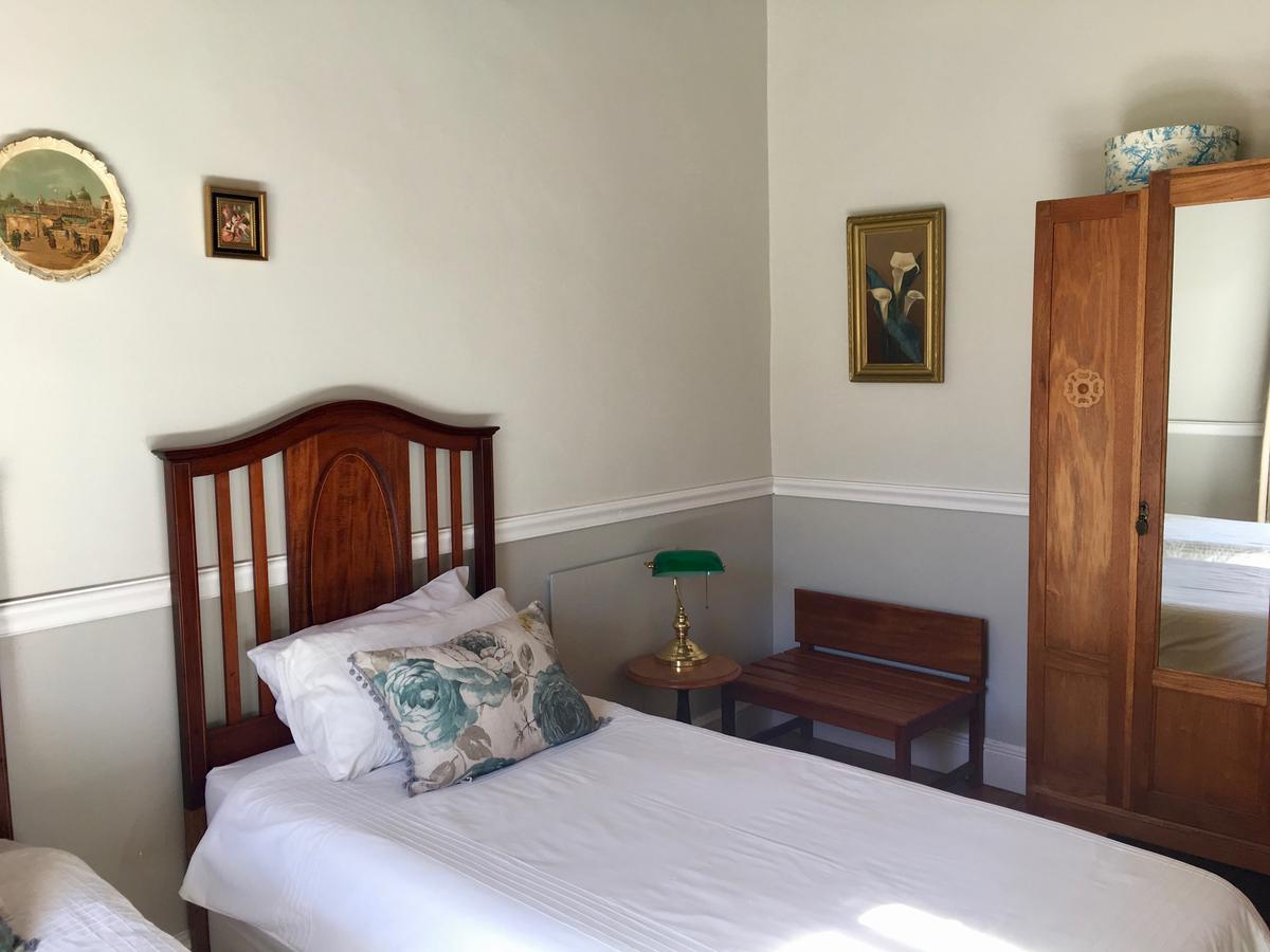 John Montagu Accommodation ภายนอก รูปภาพ